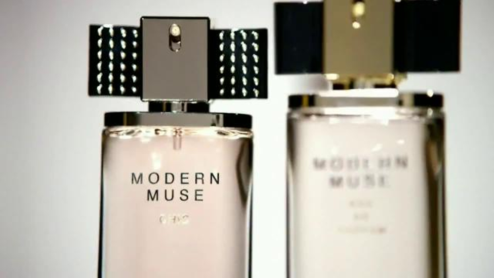 Macy's Beauty Scene TV Commercial, 'Fabulous Fragrances' iSpot.tv