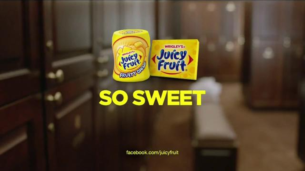 Juicy Fruit TV Commercial, 'Locker Room Guys Resort to Tasteful Arm Farts' iSpot.tv