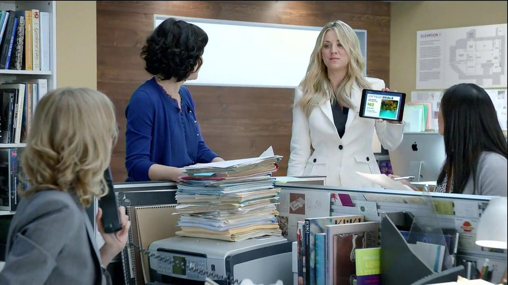 TV Commercial, 'Girls Weekend' Featuring Kaley Cuoco