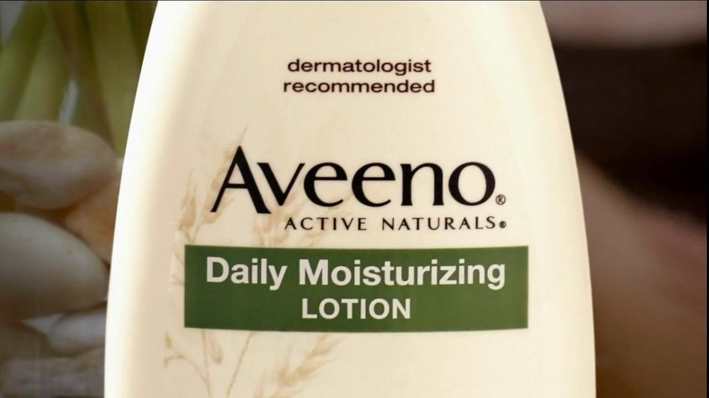 Aveeno Daily Moisturizing Lotion TV Commercial, 'Healthy Skin for Life'
