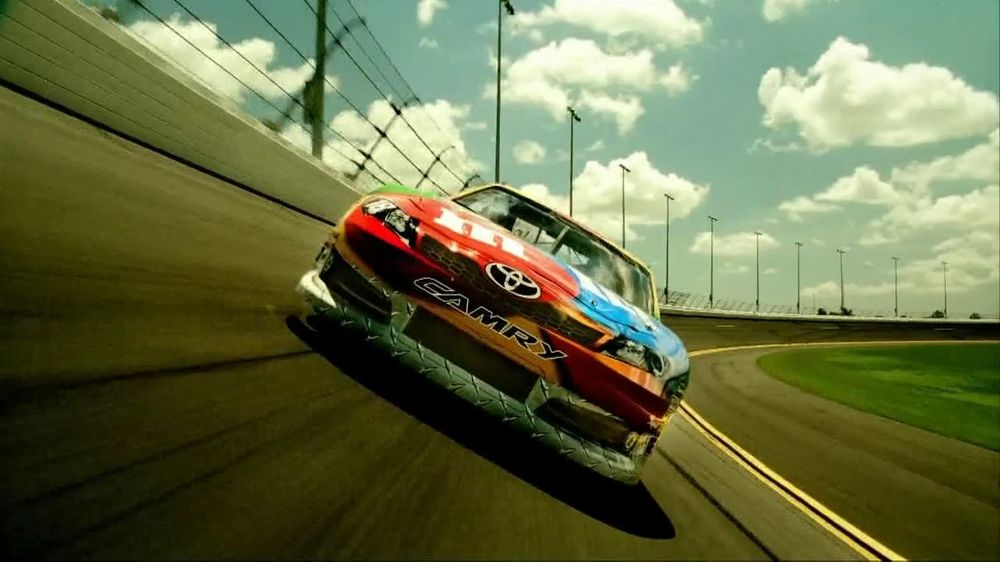 2012 Toyota Camry TV Commercial, 'Transformation ...