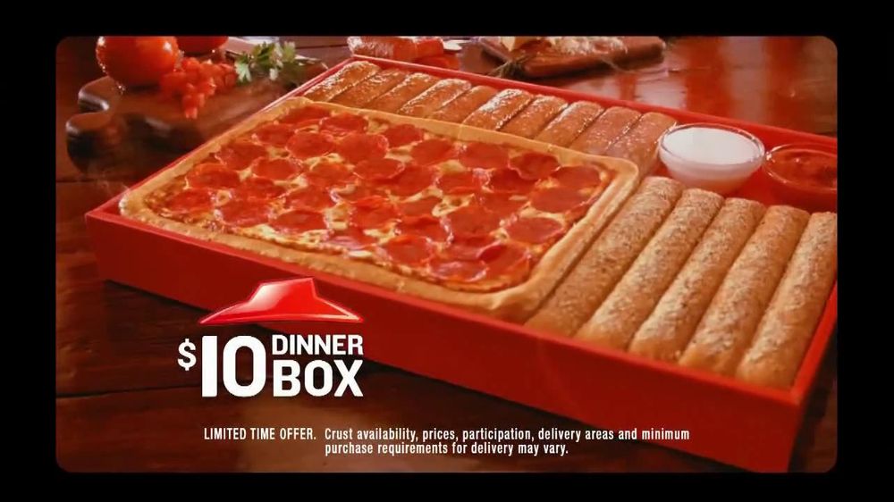 10 pizza box pizza hut Pizza Hut is an American restaurant chain and international franchise, known for pizza and side dishes. It is now corporately known as Pizza Hut, Inc. and is a subsidiary of Yum!Brands, Inc., the world’s largest restaurant company.