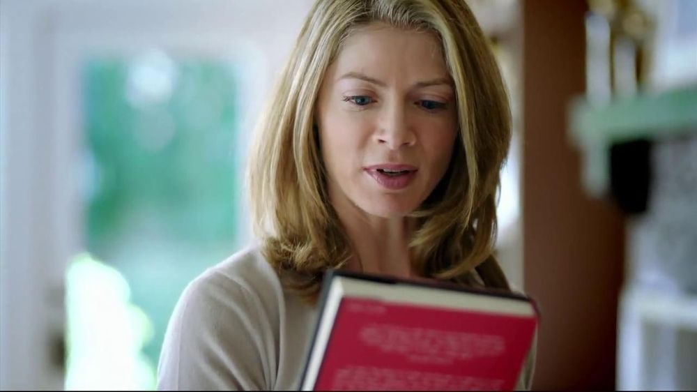 Swiffer 360 Duster Extender TV Commercial, 'Book' iSpot.tv