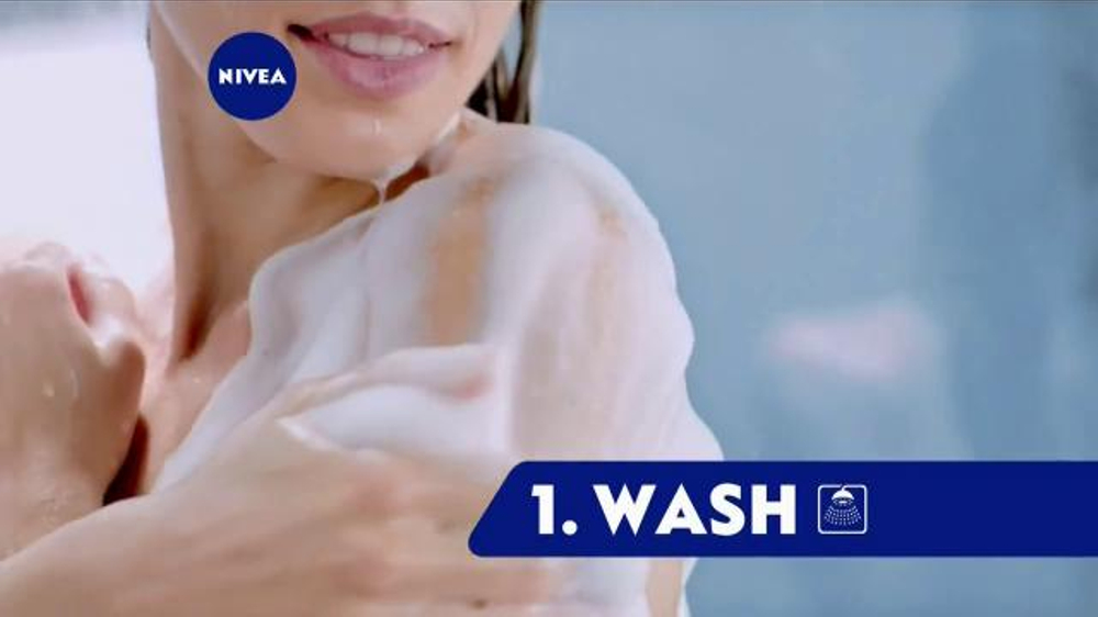 Nivea In-Shower Body Lotion TV Commercial, 'Conveniently Moisturize'