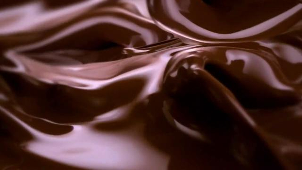 Lindt Lindor Truffles TV Commercial, 'Master of Irresistible' iSpot.tv