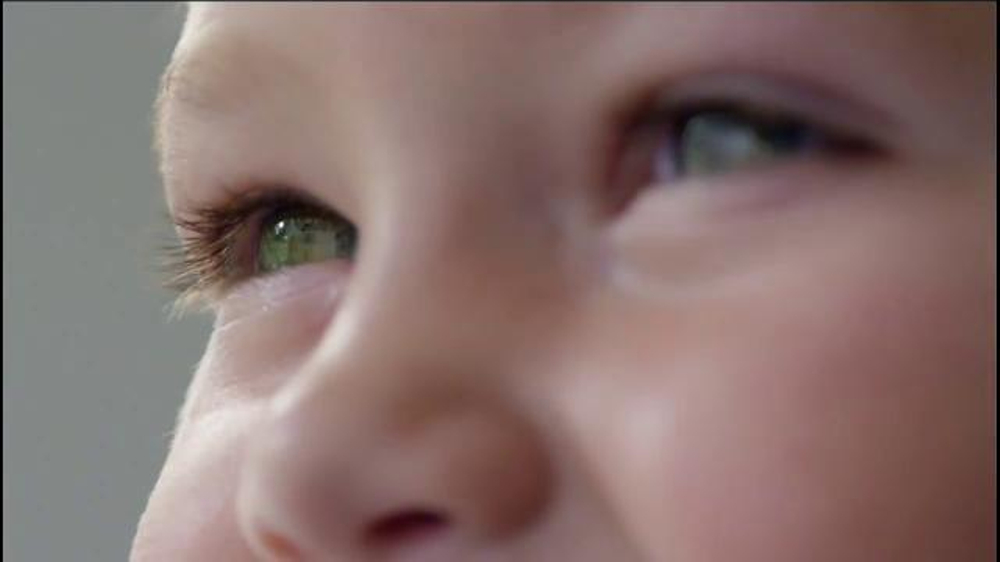 Aveeno Baby Daily Moisture Lotion TV Commercial, 'Baby Lashes'