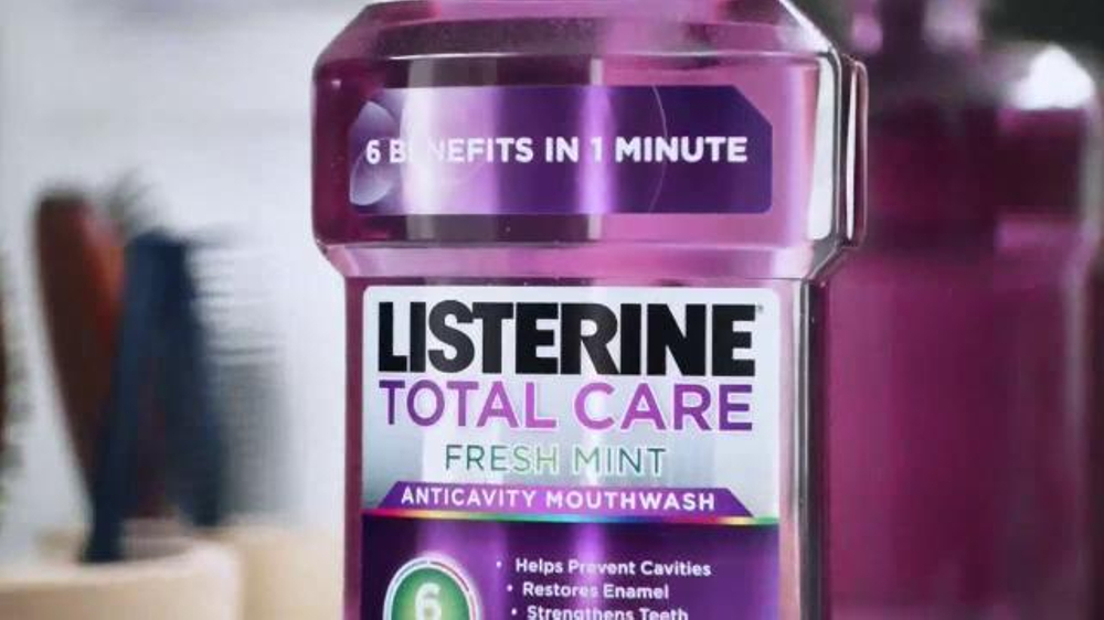Listerine Total Care TV Commercial, 'Messages' iSpot.tv