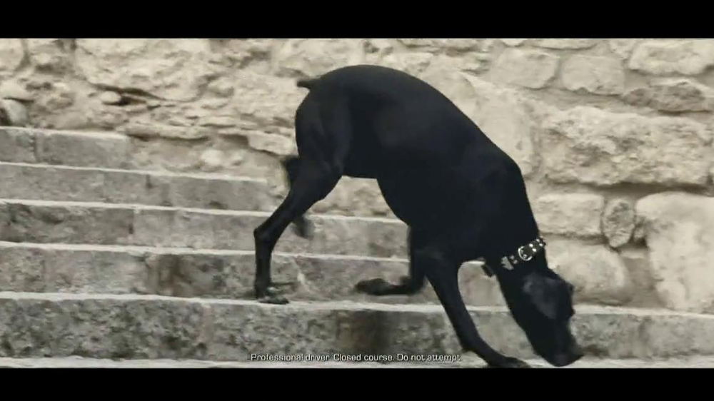Range Rover Evoque TV Commercial, 'Scarf' Song by Jun ...