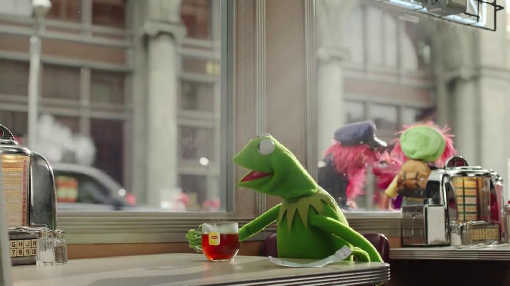 Lipton Tea TV Commercial, 'Lipton Helps Kermit' Song by Harry Nilsson