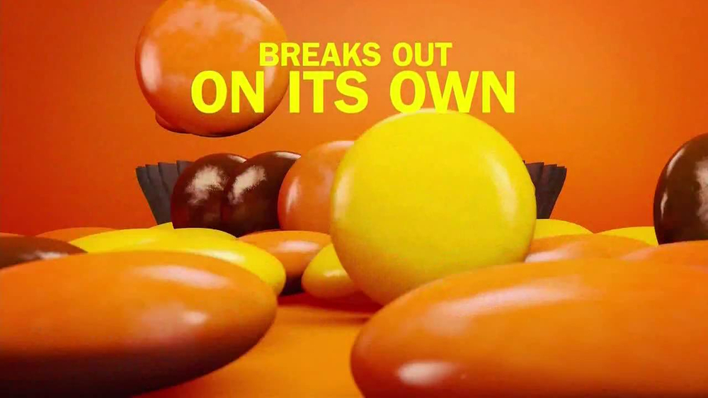 Reese's Pieces TV Commercial, 'The Big Peanut Butter Taste' iSpot.tv