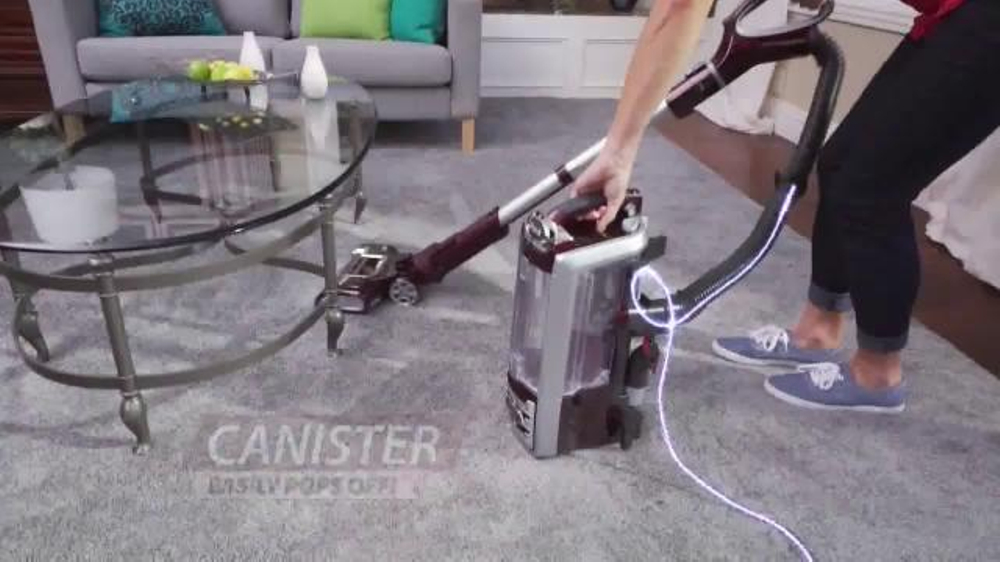 Shark Rotator Powered LiftAway TV Commercial, 'Better Deep Cleaning