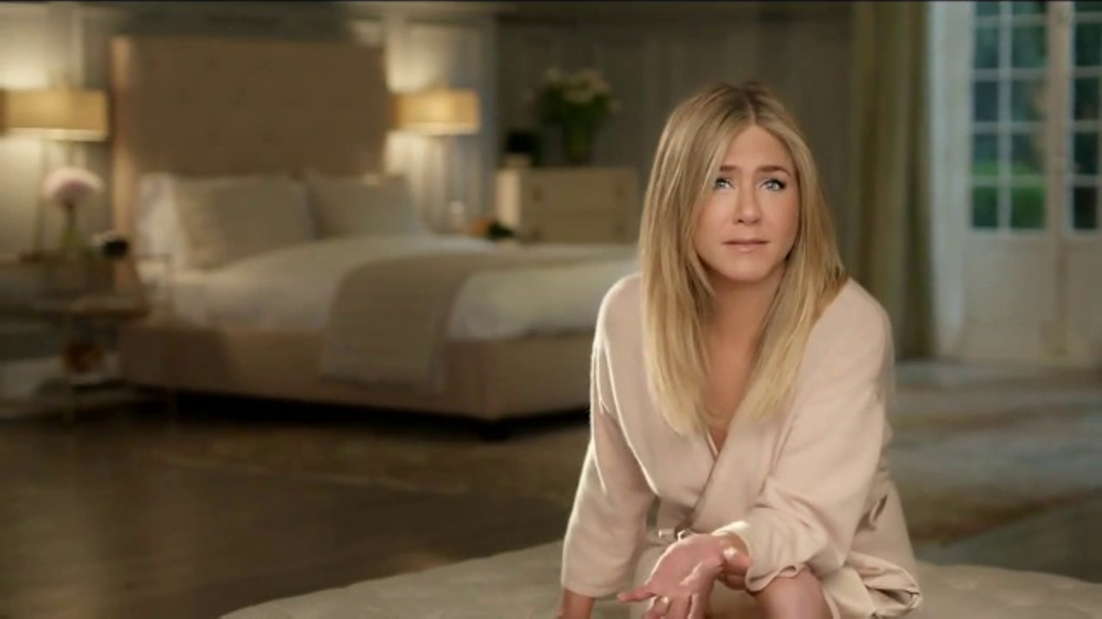 Aveeno Positively Radiant Overnight Facial TV Commercial, 'Go to Bed'
