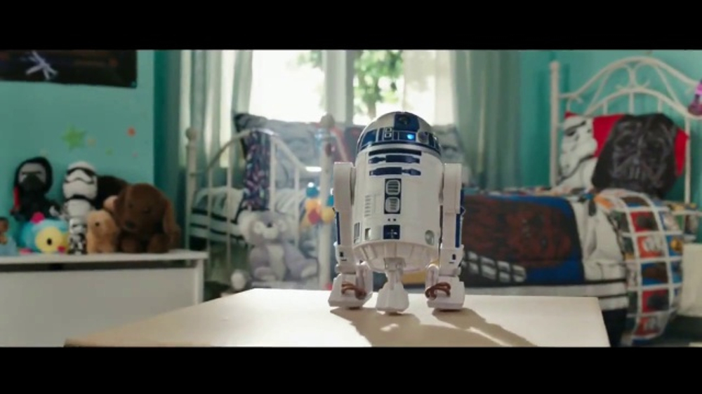 Star Wars Smart R2 D2 Walmart Exclusive Walmart TV Commercial, 'A Star Wars Story: Smart R2-D2 Walmart