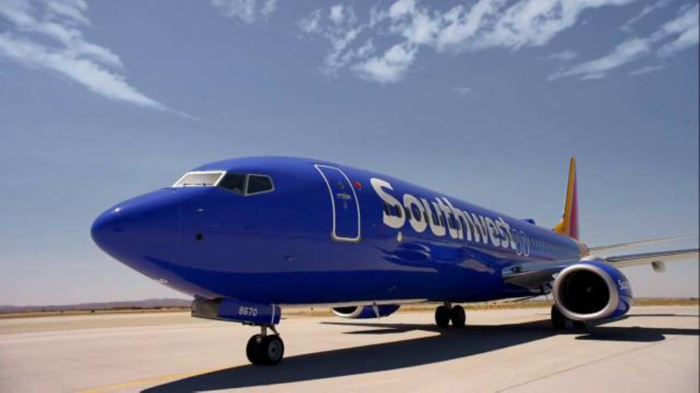 Southwest Airlines TV Commercial, 'Transfarency' Song by Icona Pop