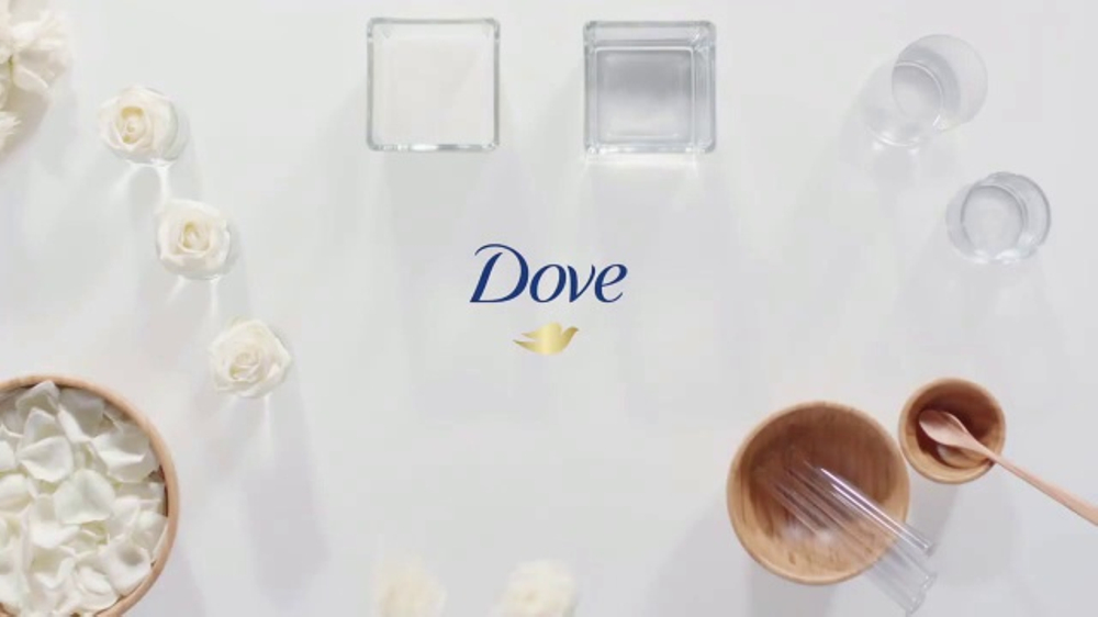 Dove Intensive Repair TV Commercial, 'Roses'