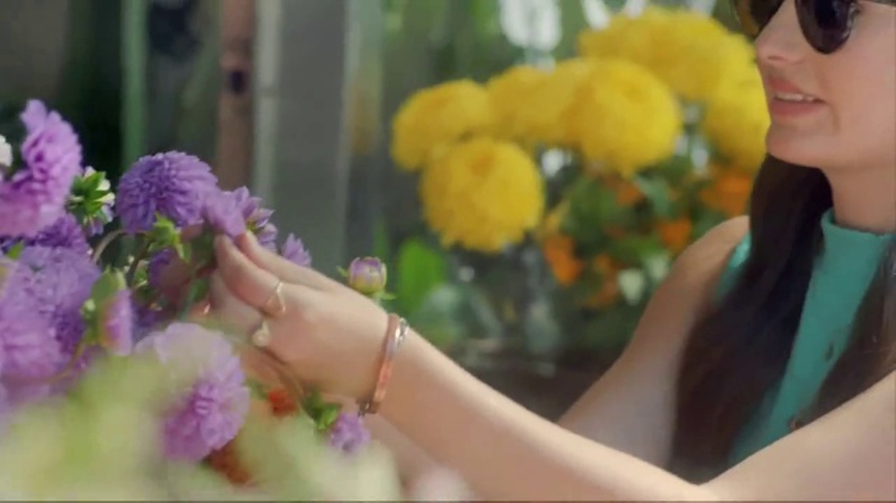 Dove Shower Foam TV Commercial, 'Molly'