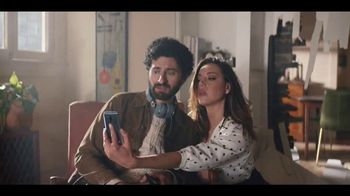 Lg G7 Thinq Tv Commercial What S It Gonna Take Verizon Feat Aubrey Plaza Ispot Tv Zombie Lg Phone Commercial Actress 2022