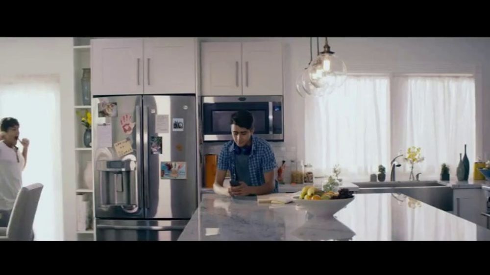 GEICO Motorcycle TV Commercial, 'Parents Go MIA' Song by ...