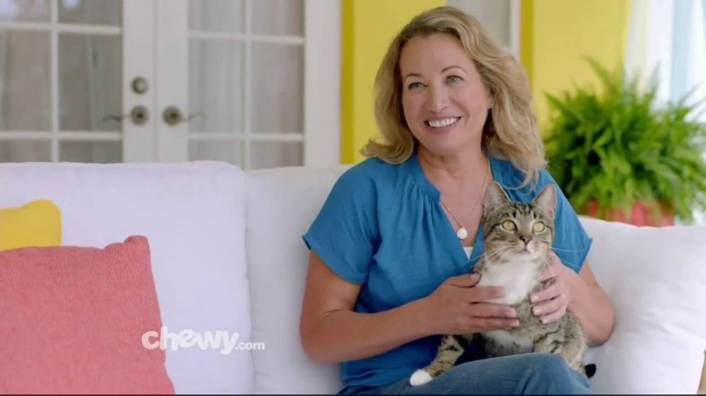 TV Commercial, 'Chewy Keeps Our Pets Happy' iSpot.tv